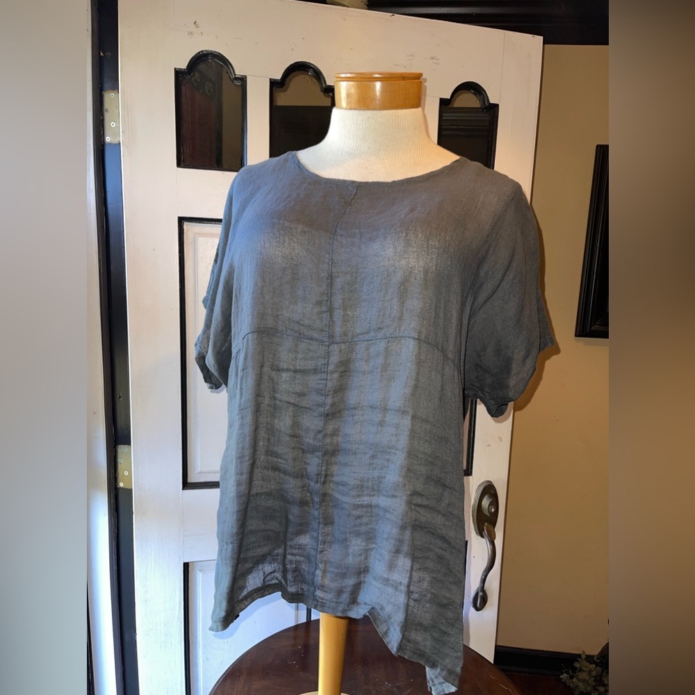 SAGA made in Italy, 100% linen top for women. Size L
